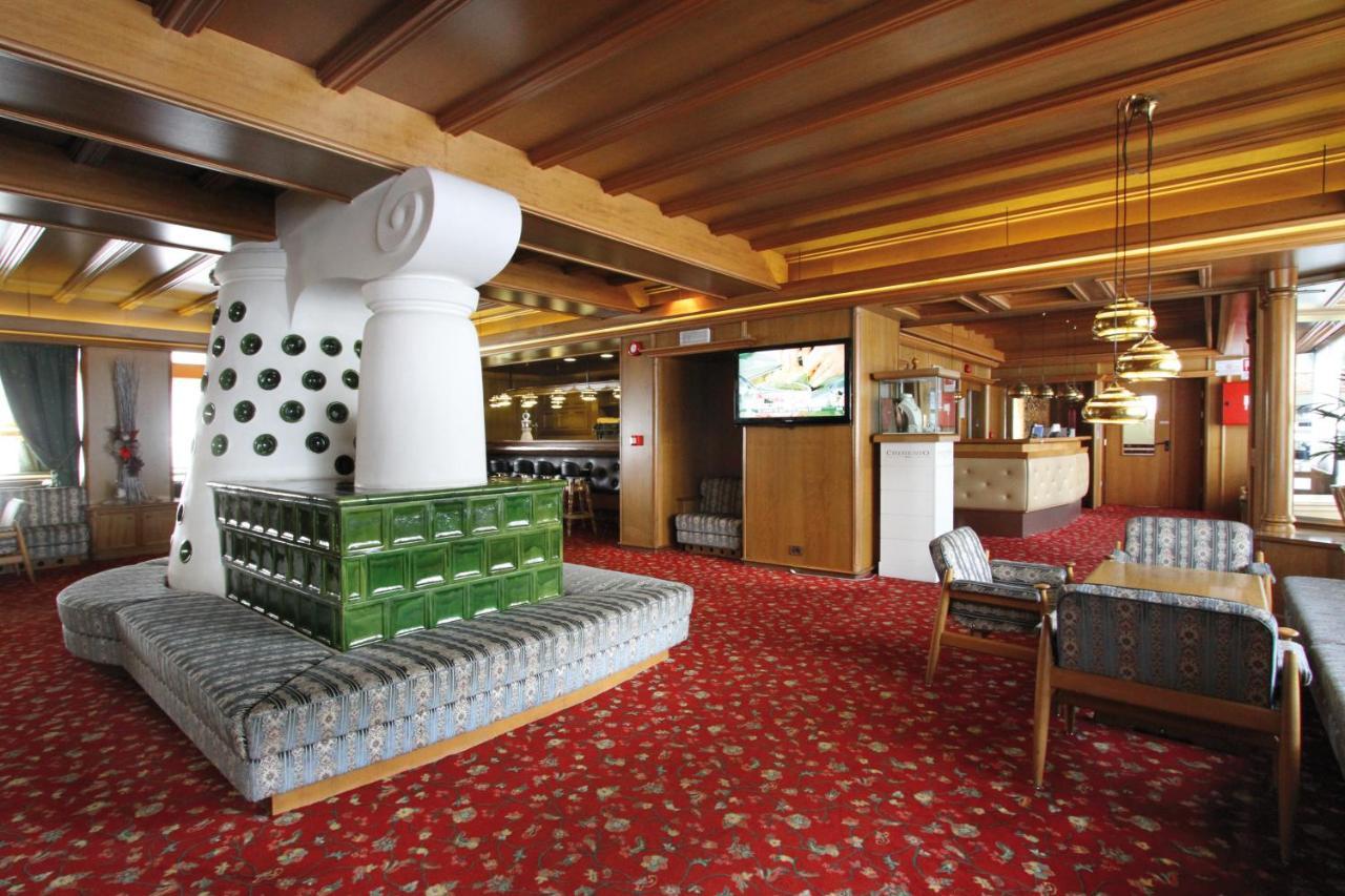 Hotel Grohmann Campitello di Fassa Exterior foto